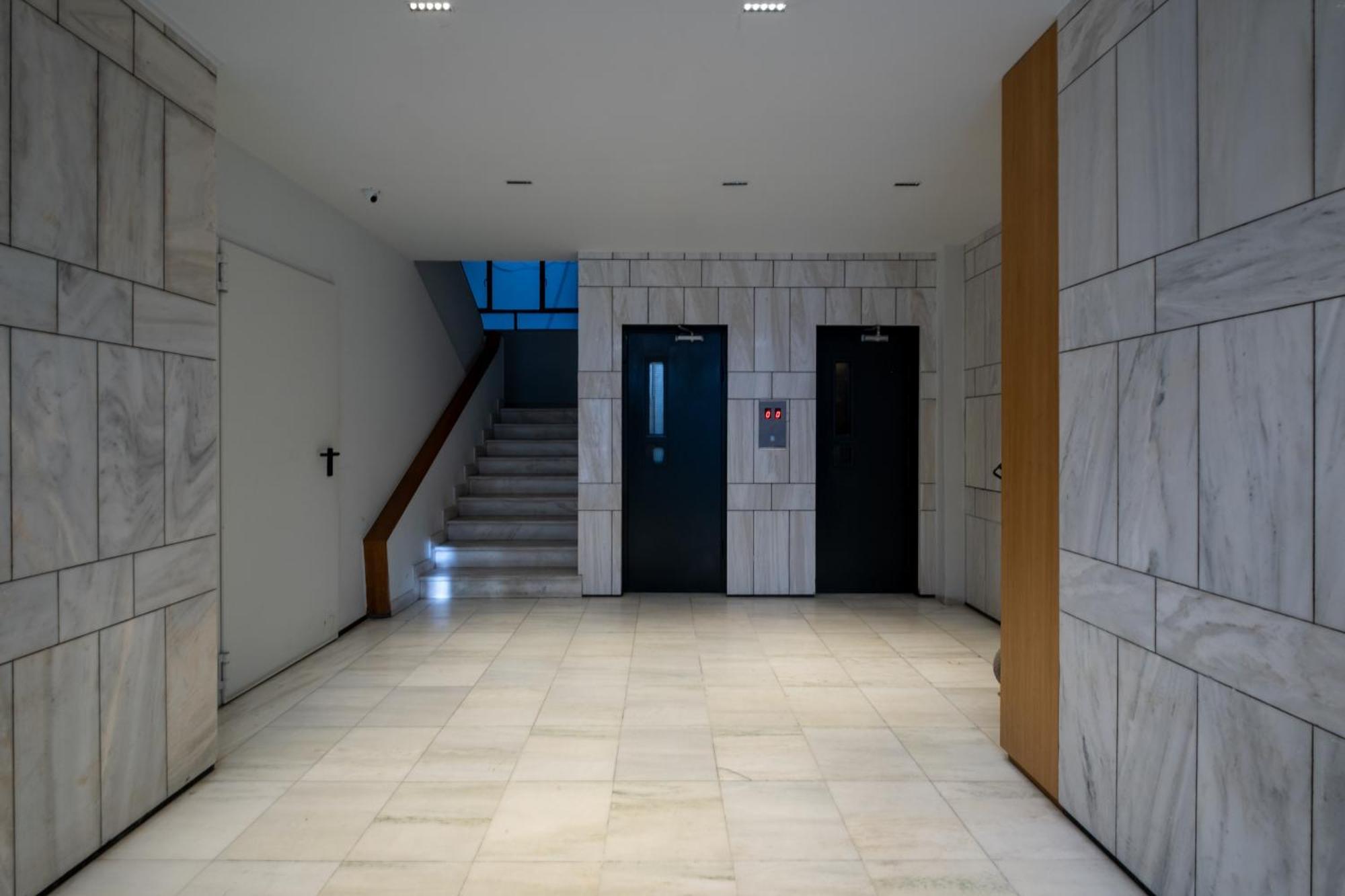 Athensis Apartments In Central Атина Екстериор снимка