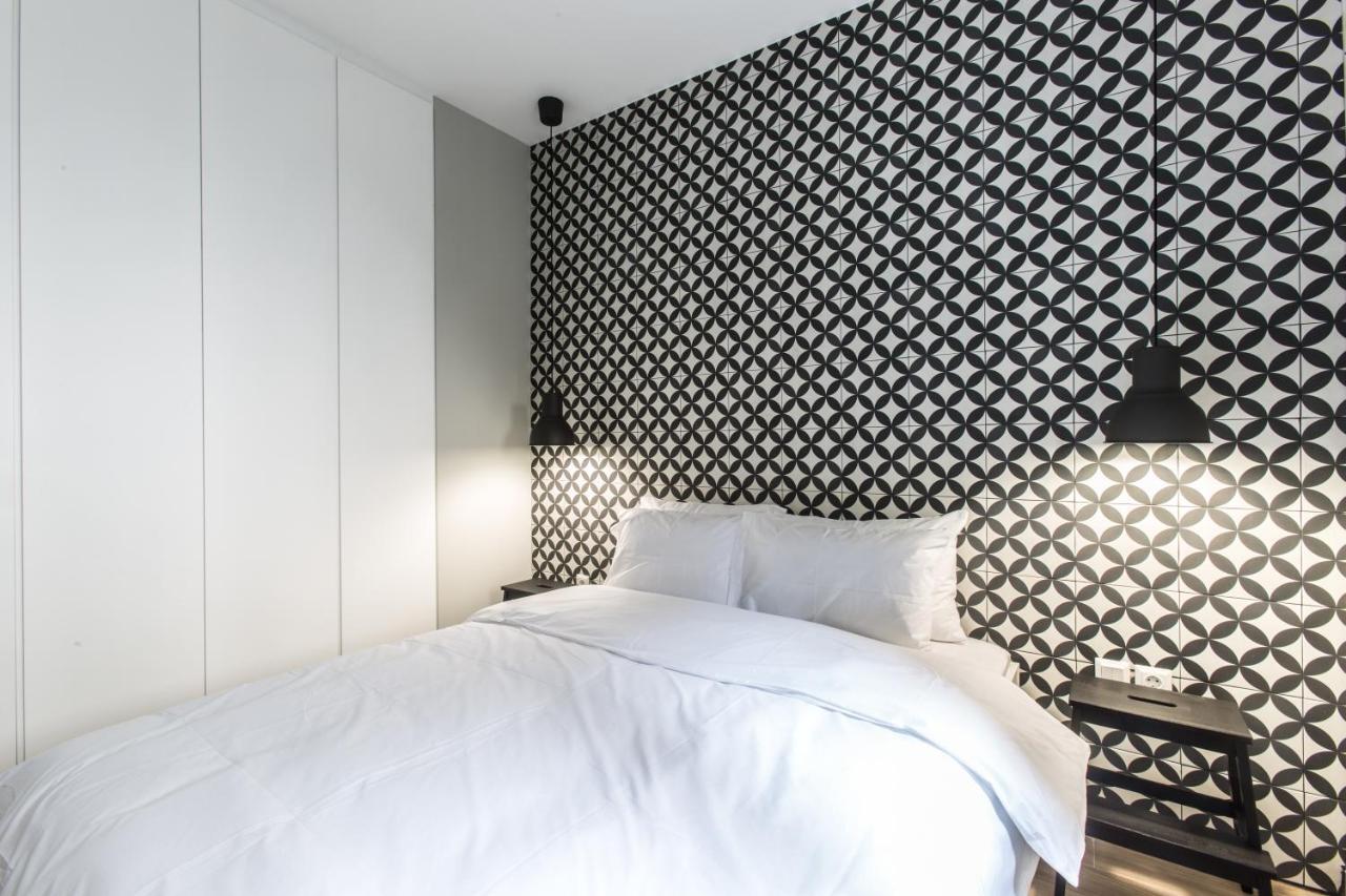 Athensis Apartments In Central Атина Екстериор снимка